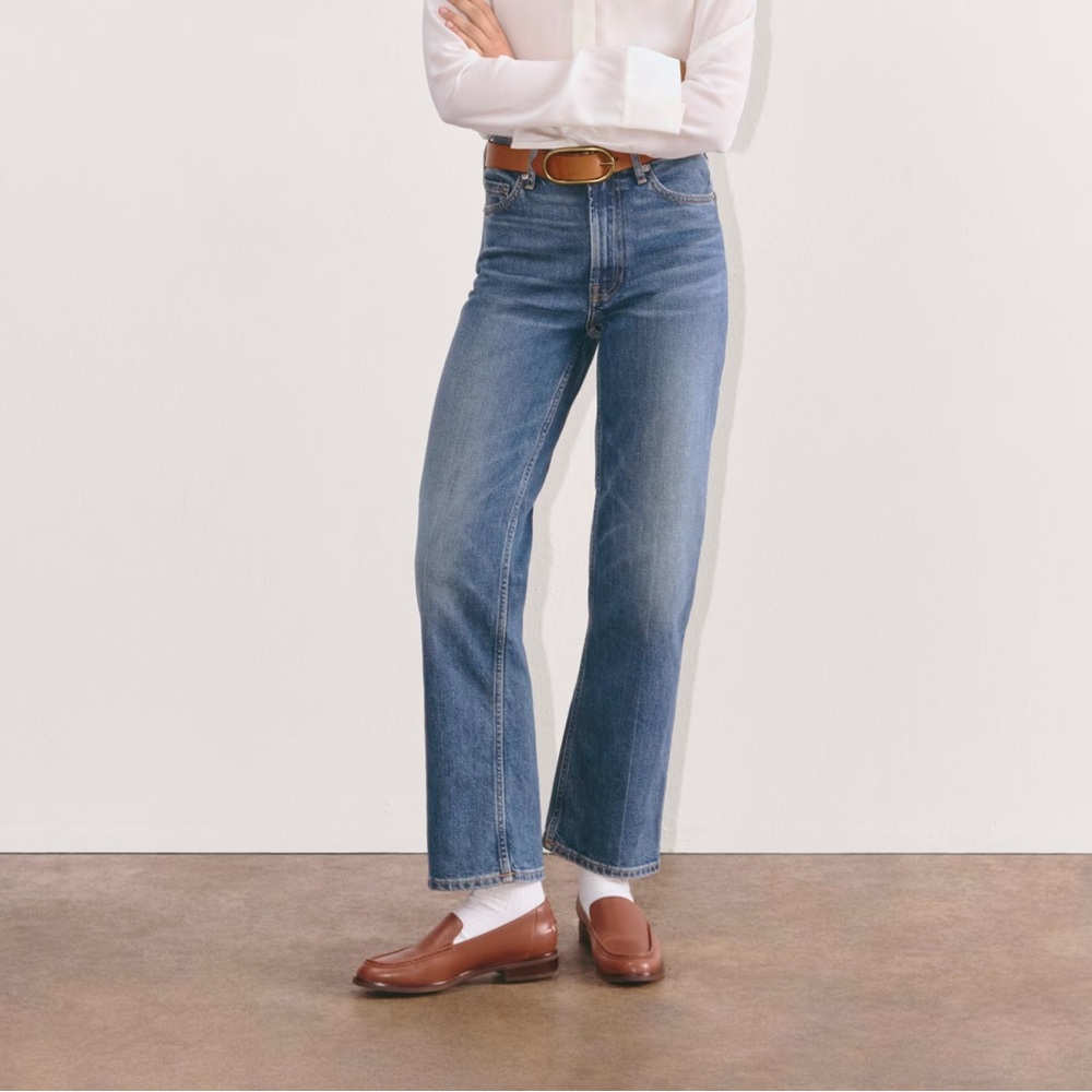 Everlane Cheeky Straight Jean Medium Blue Wash